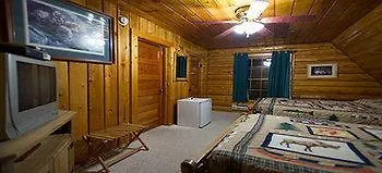 Hotel Twin Pines And Cabins Dubois